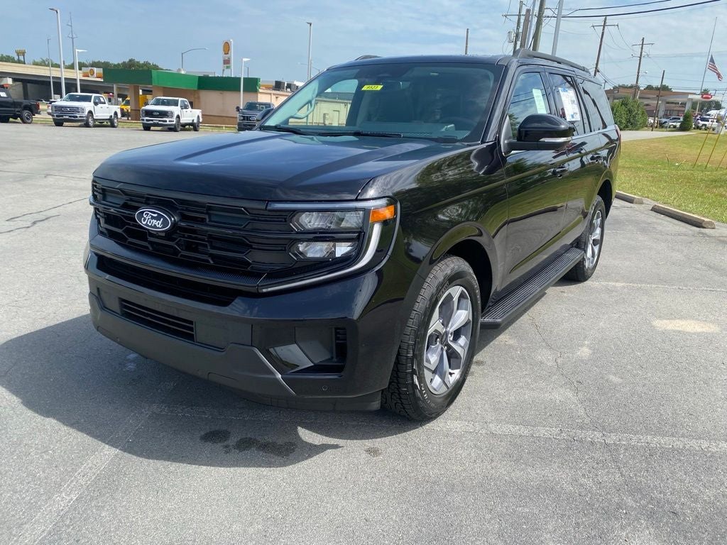 2027 Ford Expedition Active