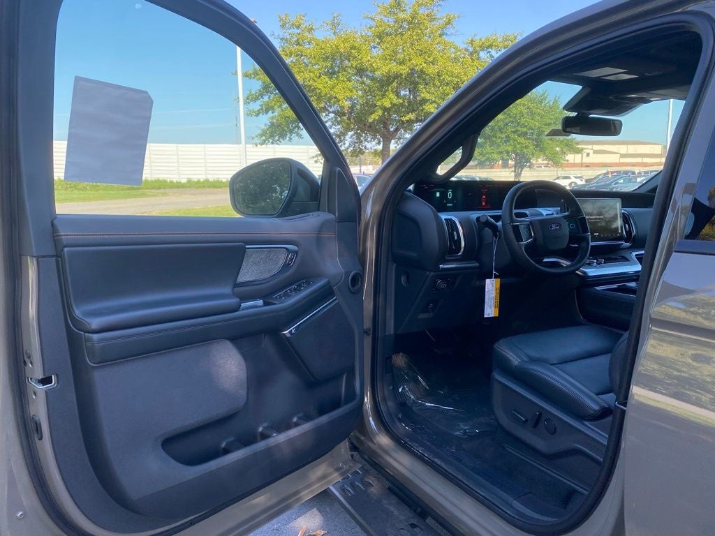 2027 Ford Expedition Tremor