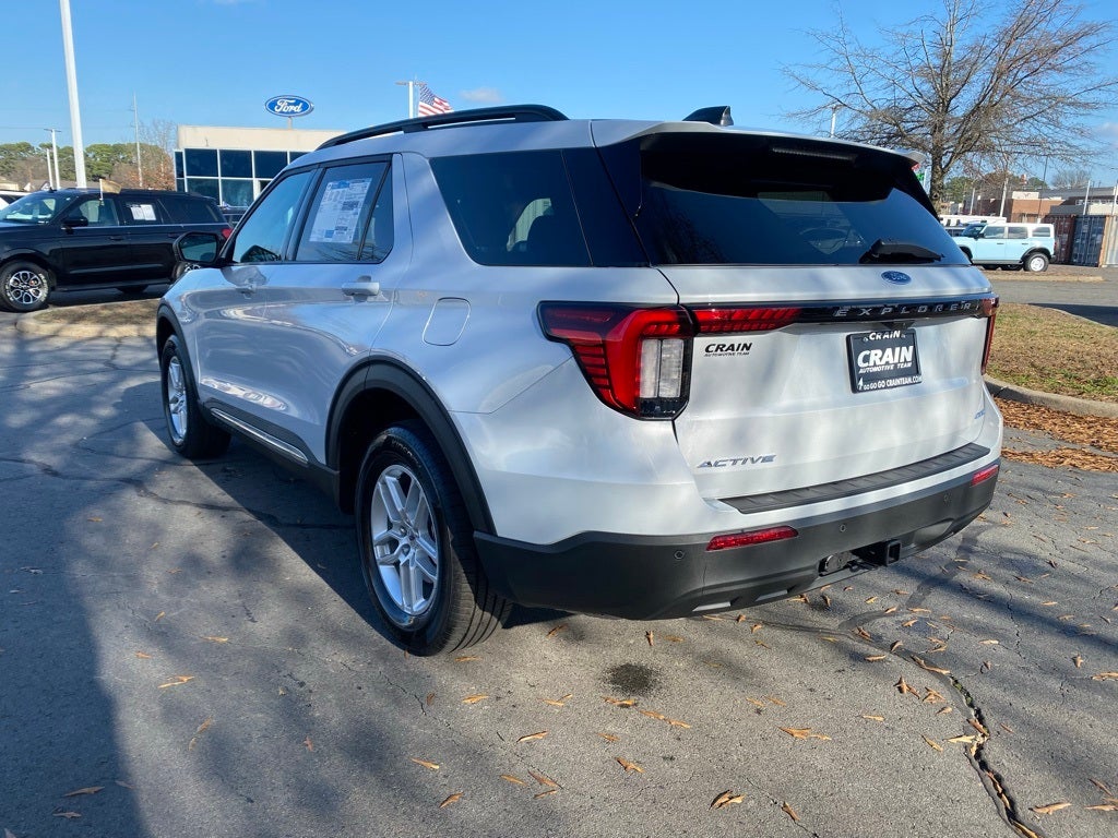 2025 Ford Explorer Active