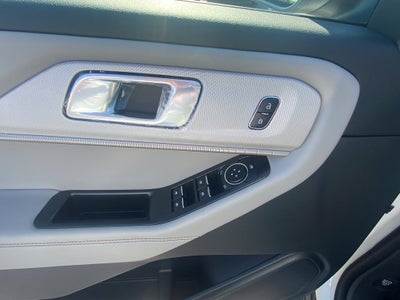 2026 Ford Explorer Active - 4WD