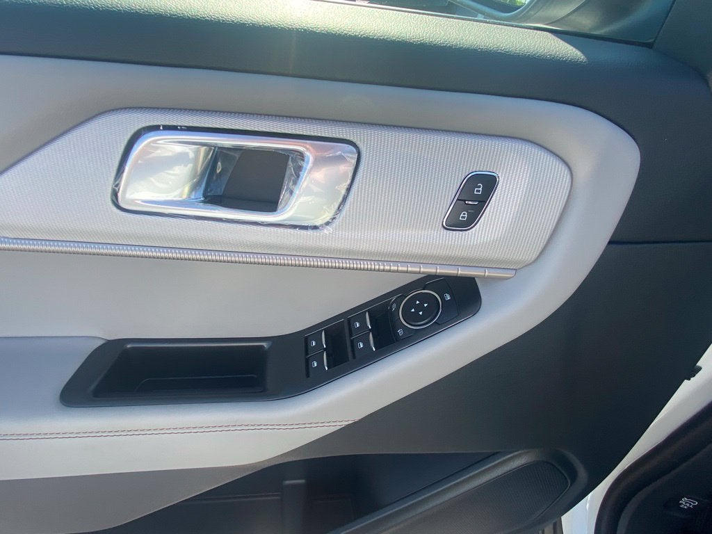 2026 Ford Explorer Active - 4WD