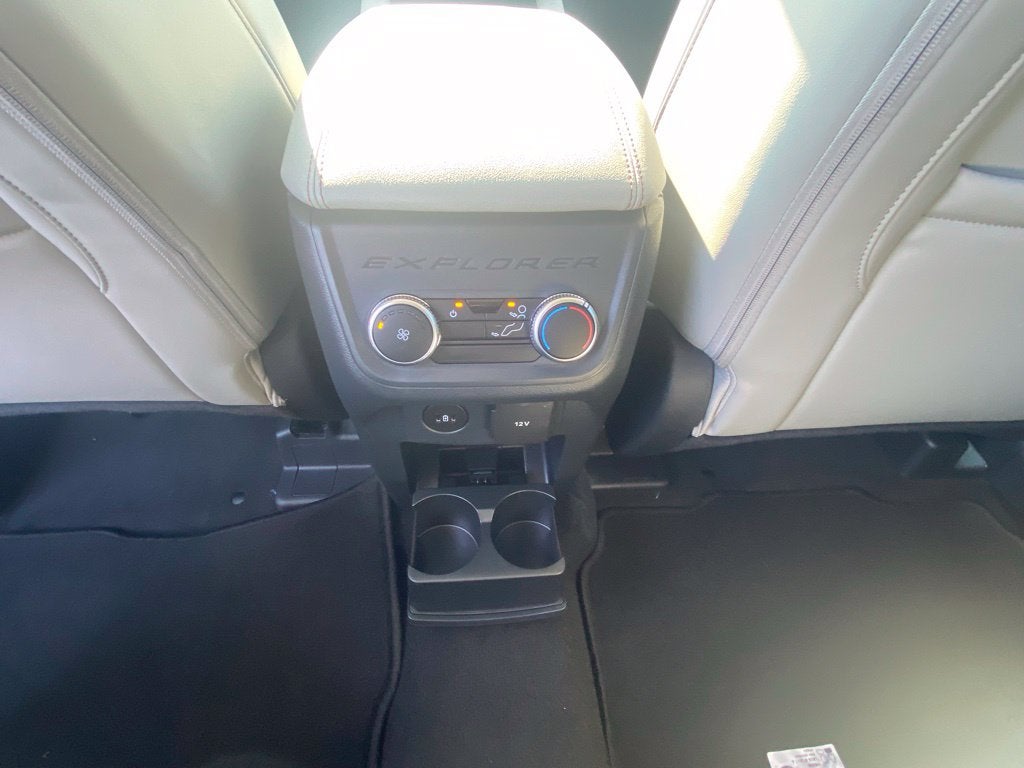 2026 Ford Explorer Active - 4WD