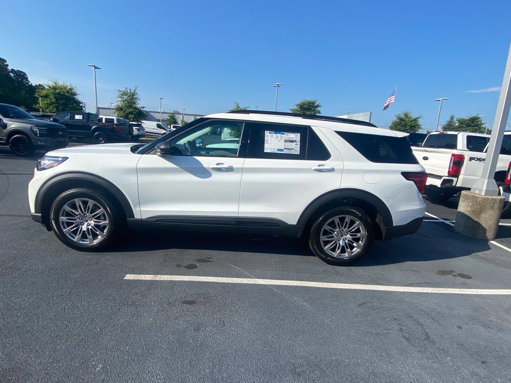 2026 Ford Explorer Active - 4WD