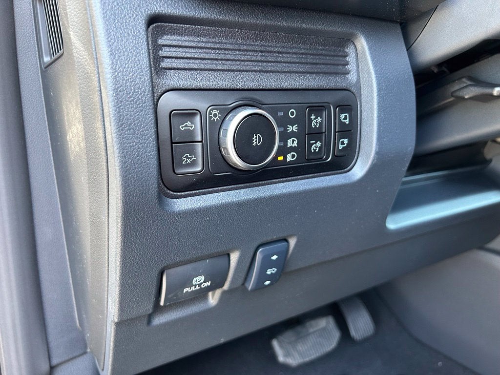 2027 Ford F-250SD Lariat - 4WD - HIGH OUTPUT DIESEL