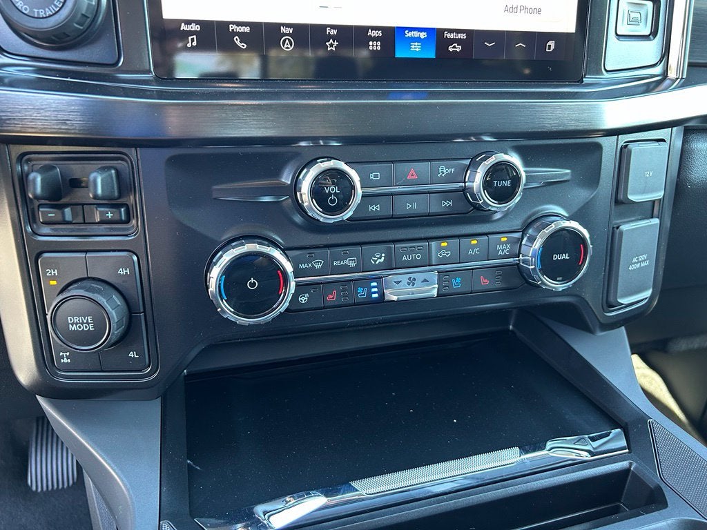 2027 Ford F-250SD Lariat - 4WD - HIGH OUTPUT DIESEL