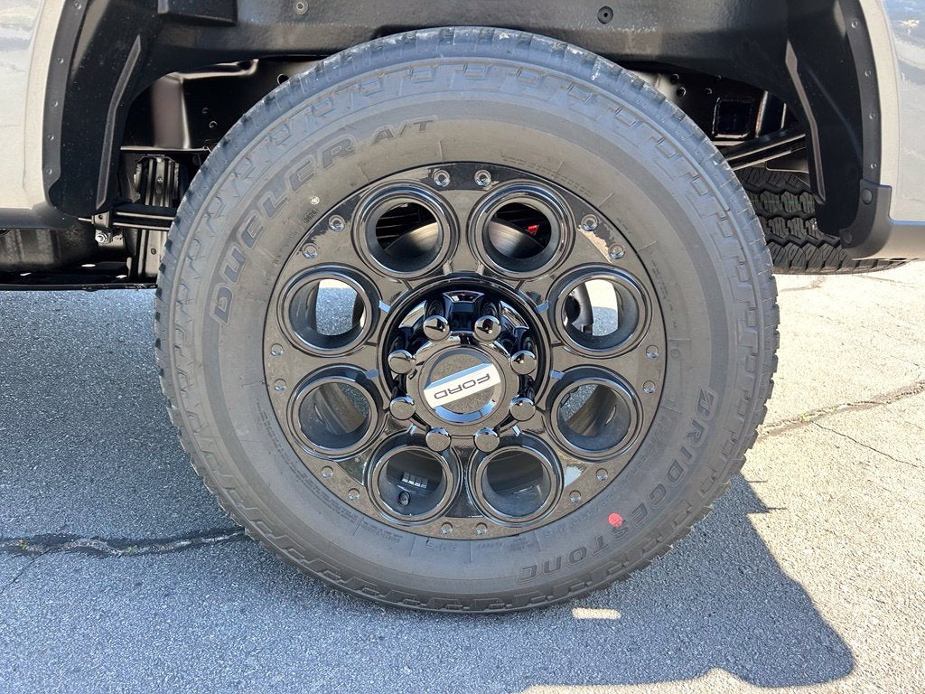 2027 Ford F-250SD Lariat - 4WD - HIGH OUTPUT DIESEL