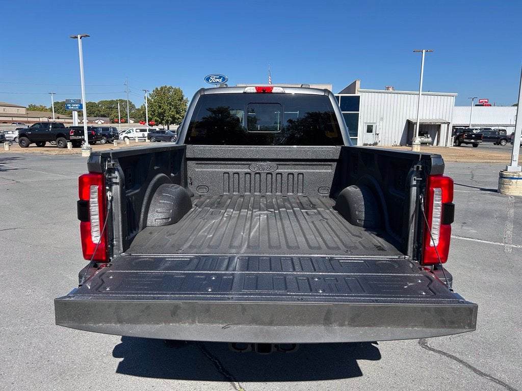 2027 Ford F-250SD Lariat - 4WD - HIGH OUTPUT DIESEL
