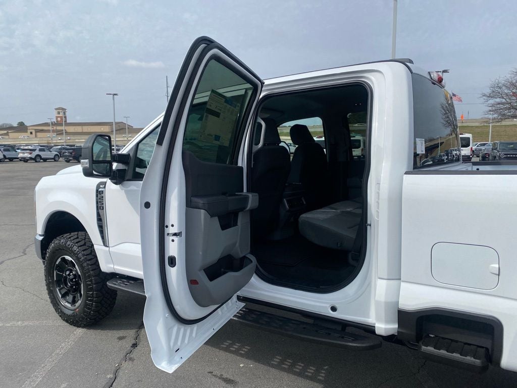 2026 Ford F-250SD XLT