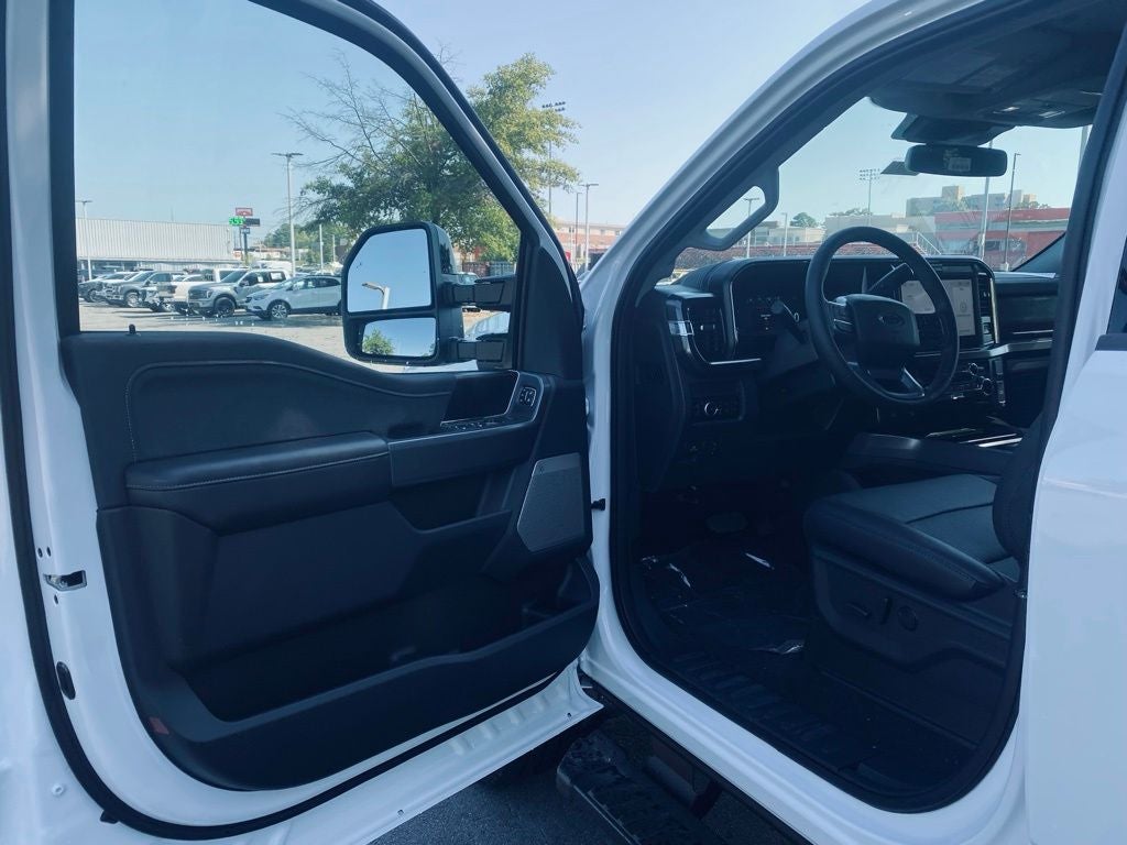 2026 Ford F-250SD Lariat - 4WD - 6.7L POWER STROKE - PREMIUM & BLACK APPEAR
