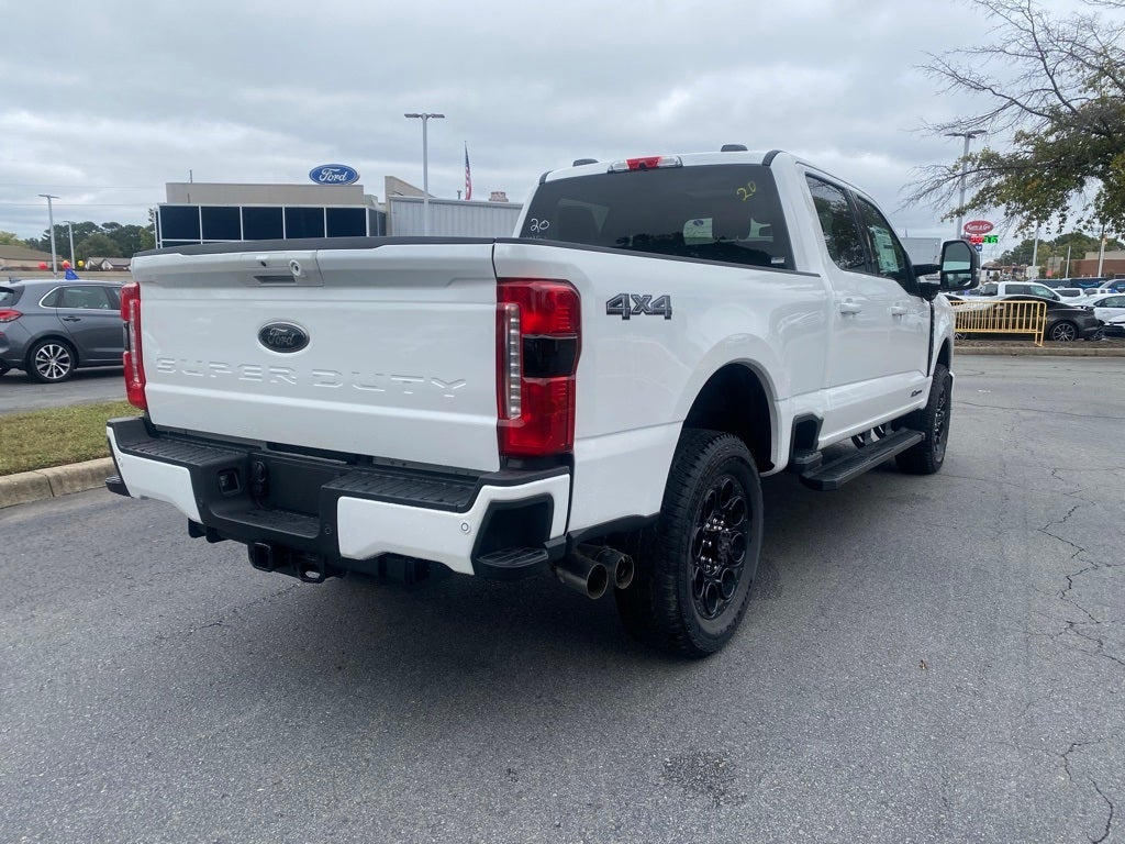 2026 Ford F-350SD Lariat