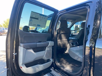 2027 Ford F-350SD XLT - 4WD - DUAL REAR WHEEL - H/O DIESEL