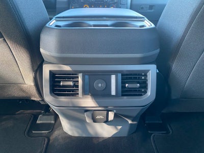 2027 Ford F-350SD XLT - 4WD - DUAL REAR WHEEL - H/O DIESEL