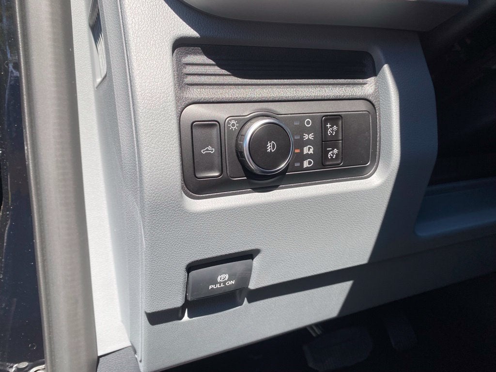 2027 Ford F-350SD XL DRW