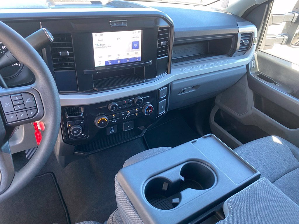 2027 Ford F-350SD XL DRW