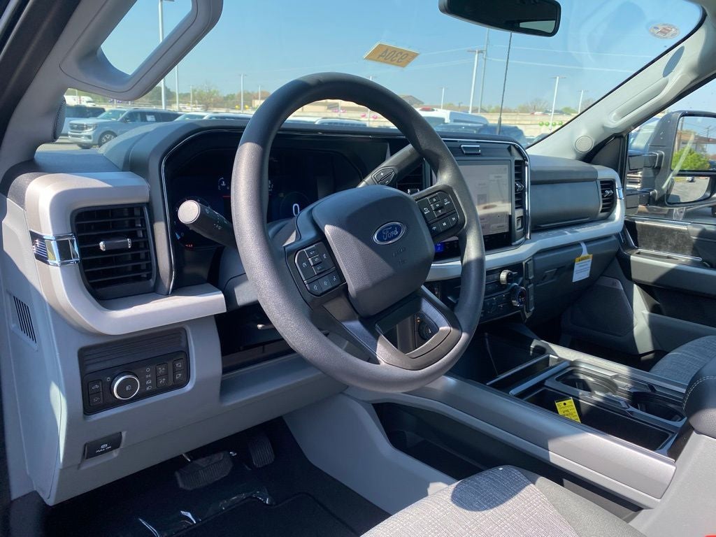 2026 Ford F-350SD XLT DRW