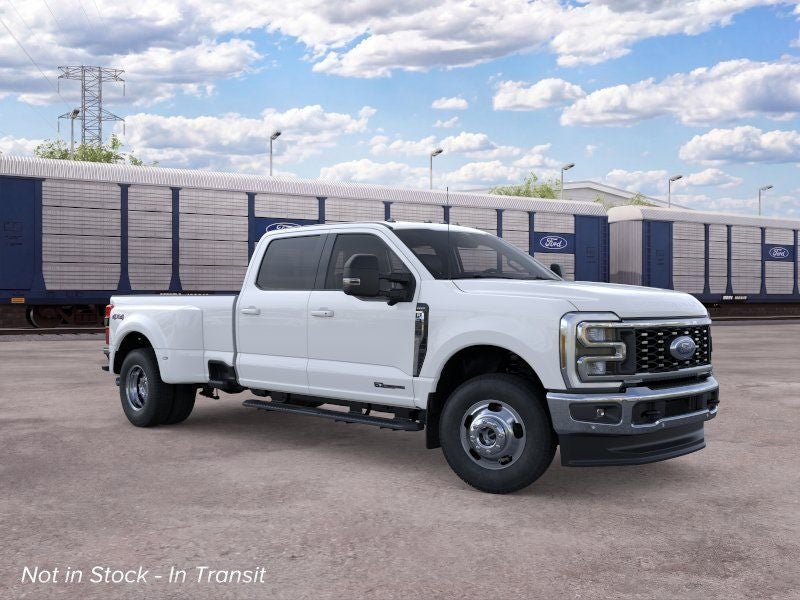 2026 Ford F-350SD Lariat DRW