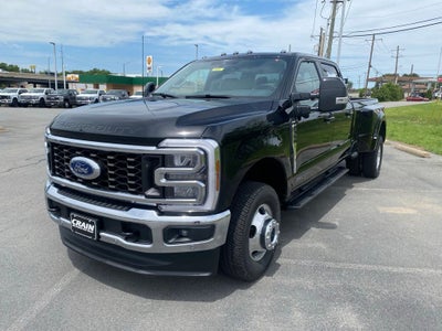 2026 Ford F-350SD Lariat DRW