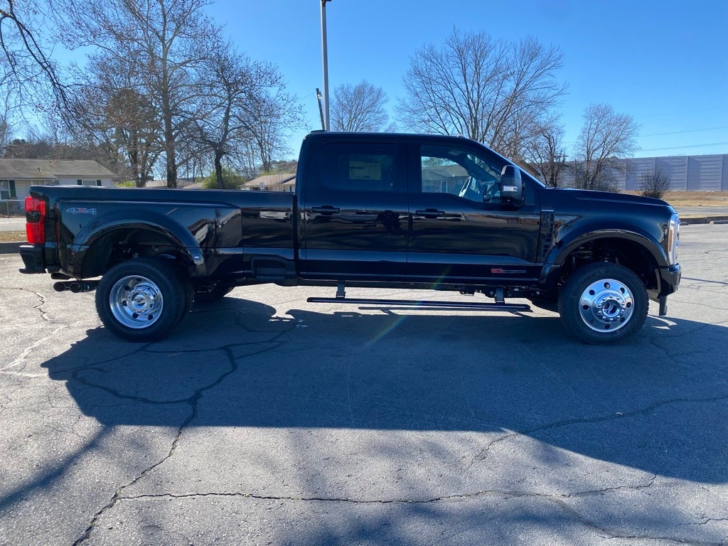 2026 Ford F-450SD Platinum