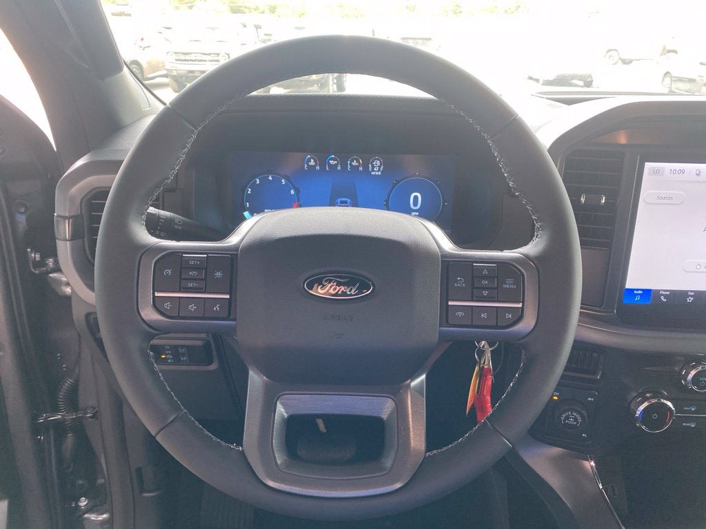 2026 Ford F-150 XLT - 4WD - 5.0L V8