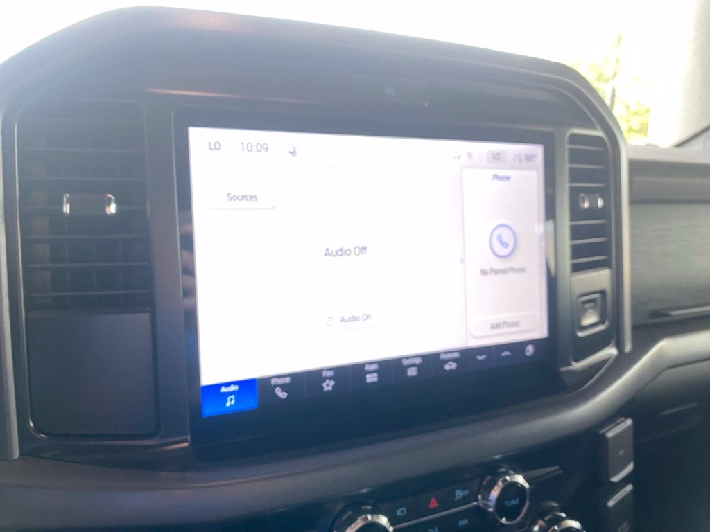 2026 Ford F-150 XLT - 4WD - 5.0L V8