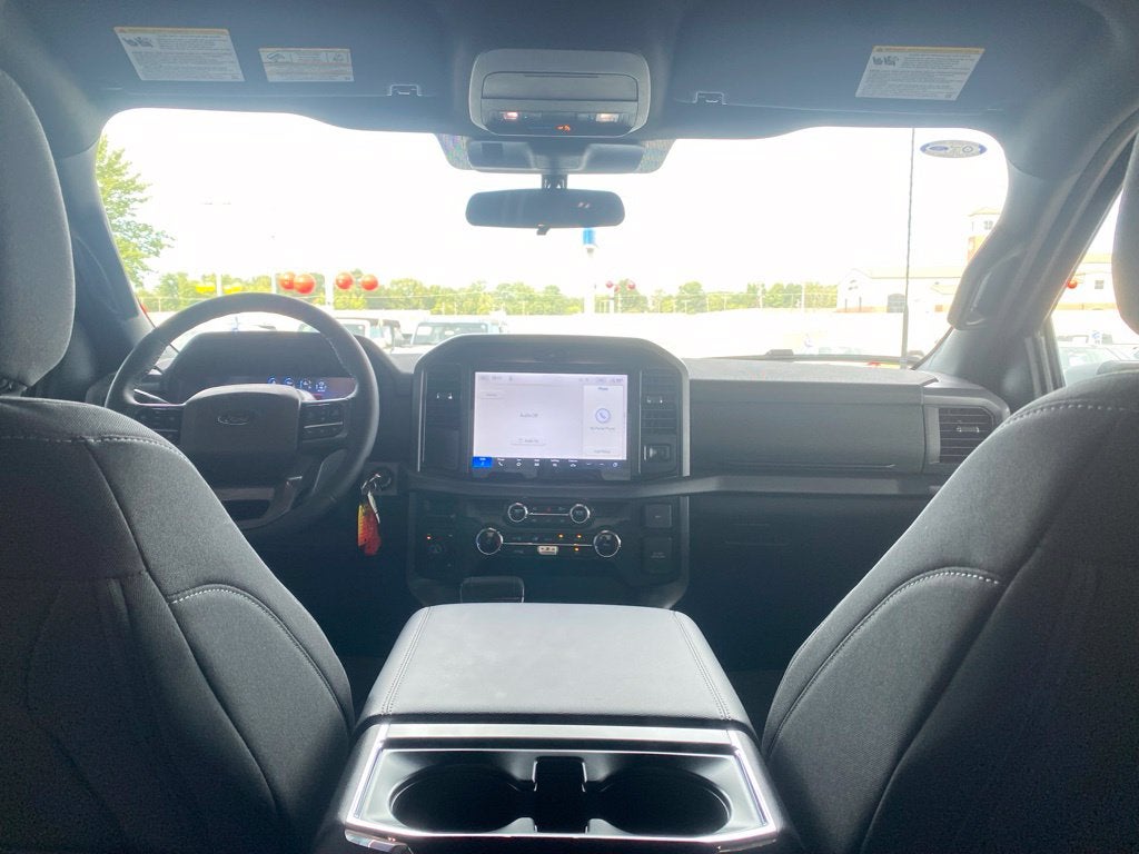 2026 Ford F-150 XLT - 4WD - 5.0L V8