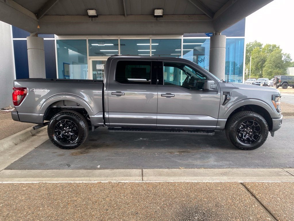 2026 Ford F-150 XLT - 4WD - 5.0L V8
