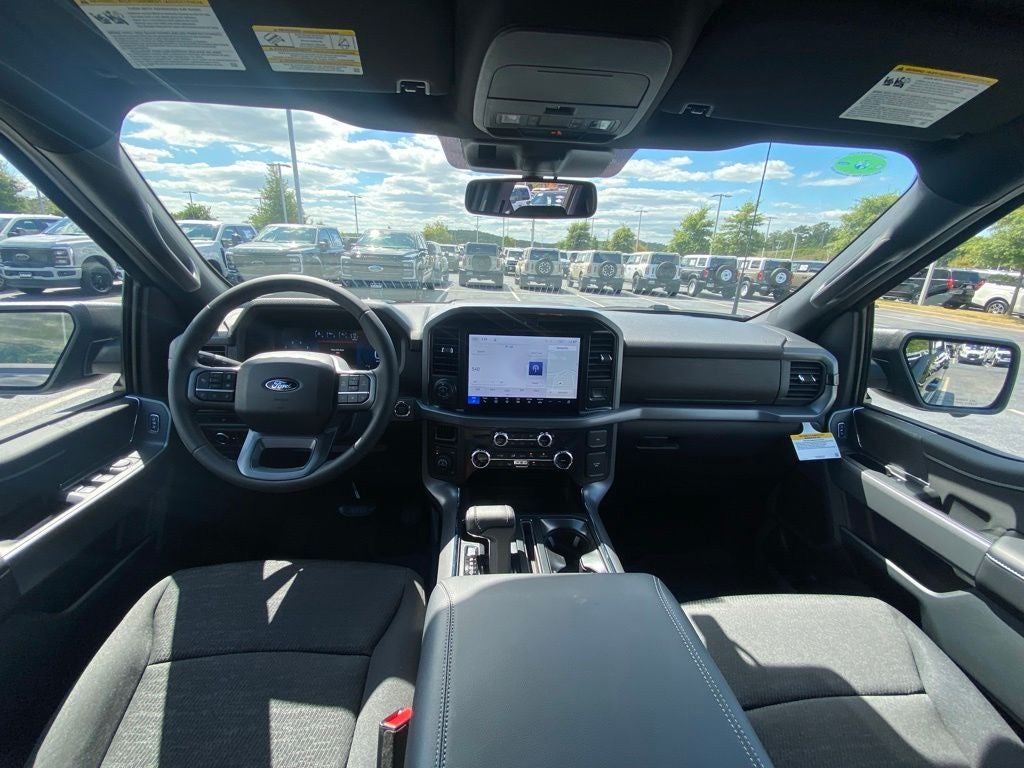2026 Ford F-150 XLT - 4WD - POWERBOOST HYBRID