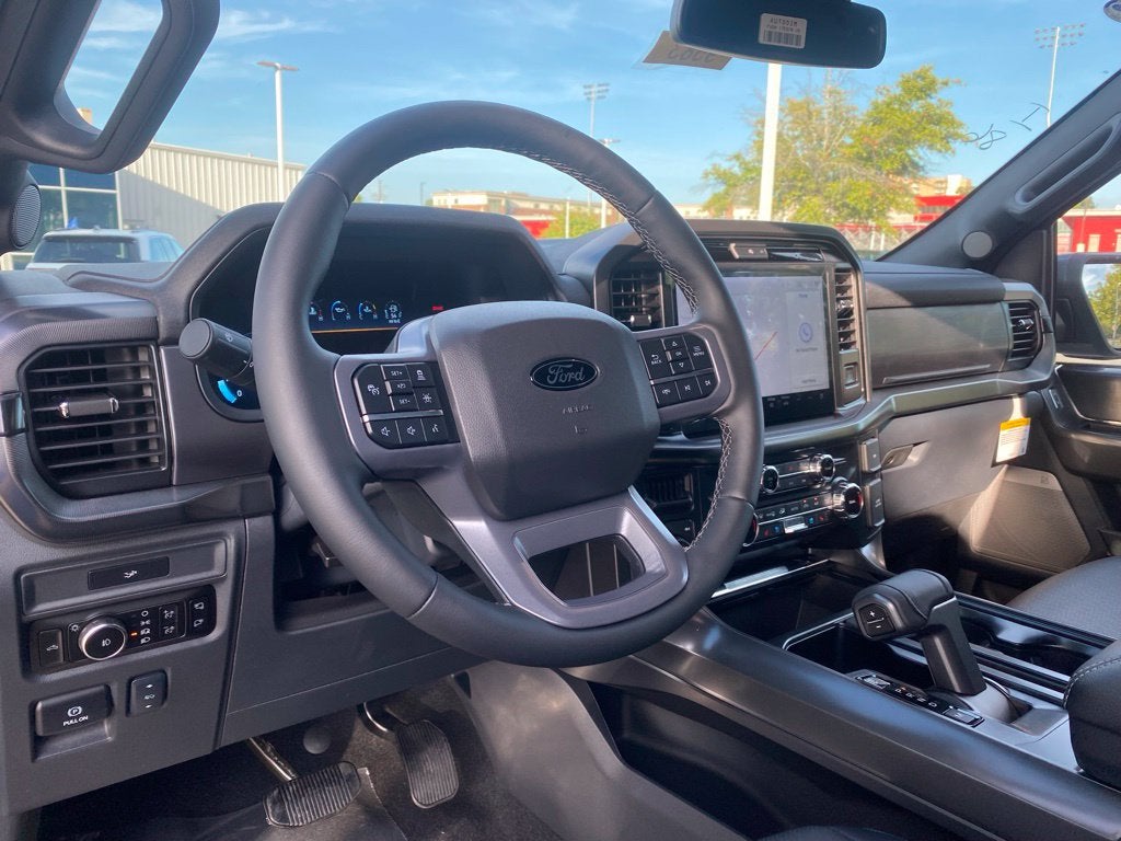 2026 Ford F-150 Lariat - 4WD - 5.0L V8