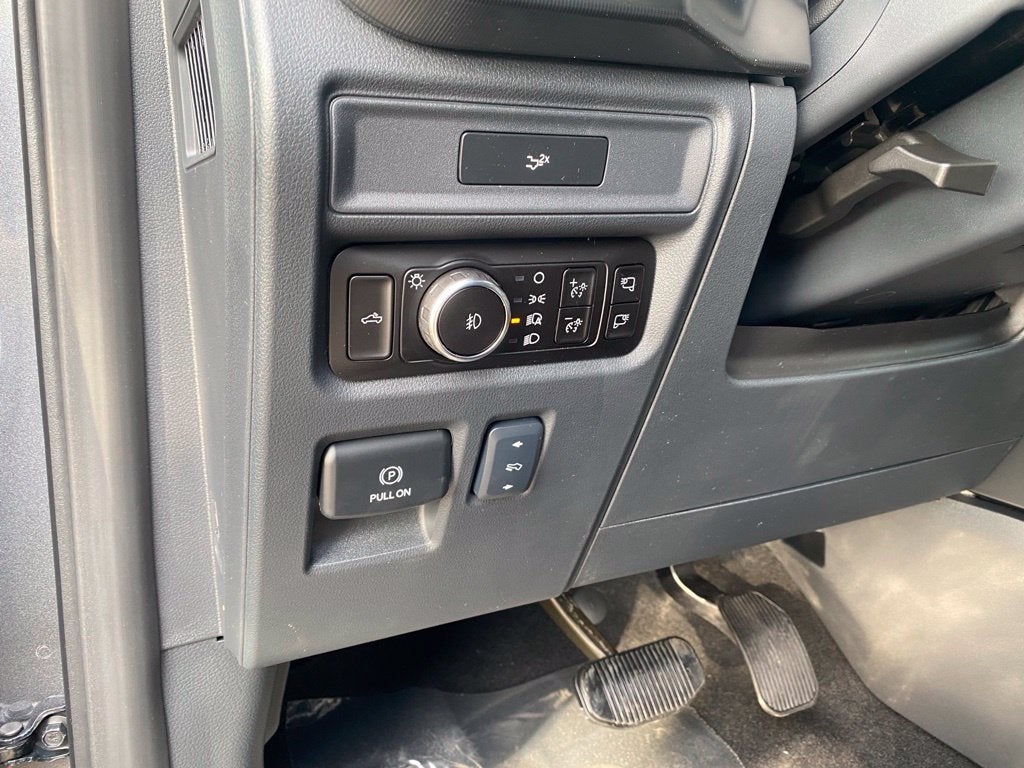 2026 Ford F-150 Lariat - 4WD - 5.0L V8