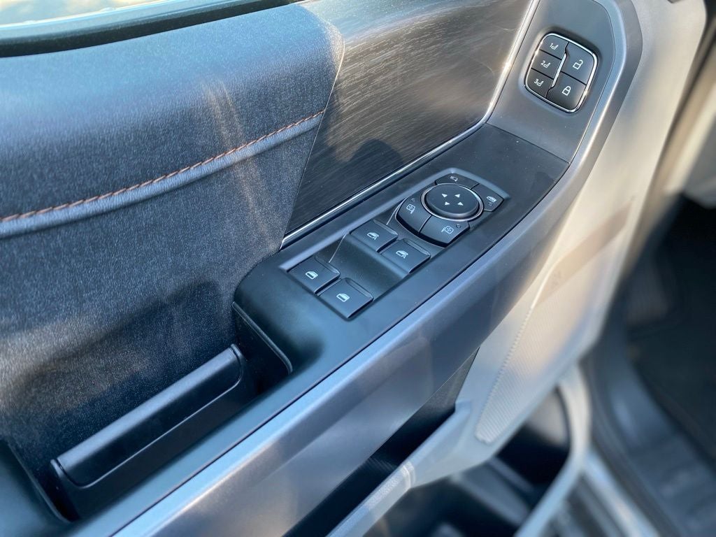 2026 Ford F-150 Lariat - 4WD - POWERBOOST HYBRID