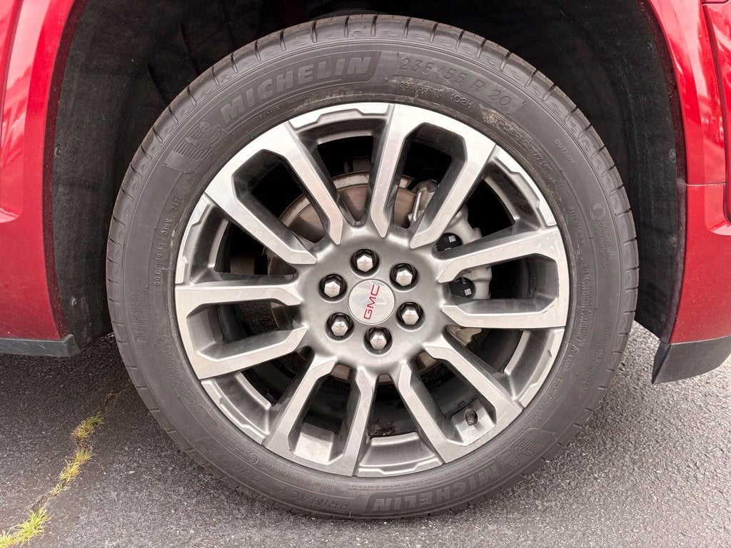 2021 GMC Acadia Denali