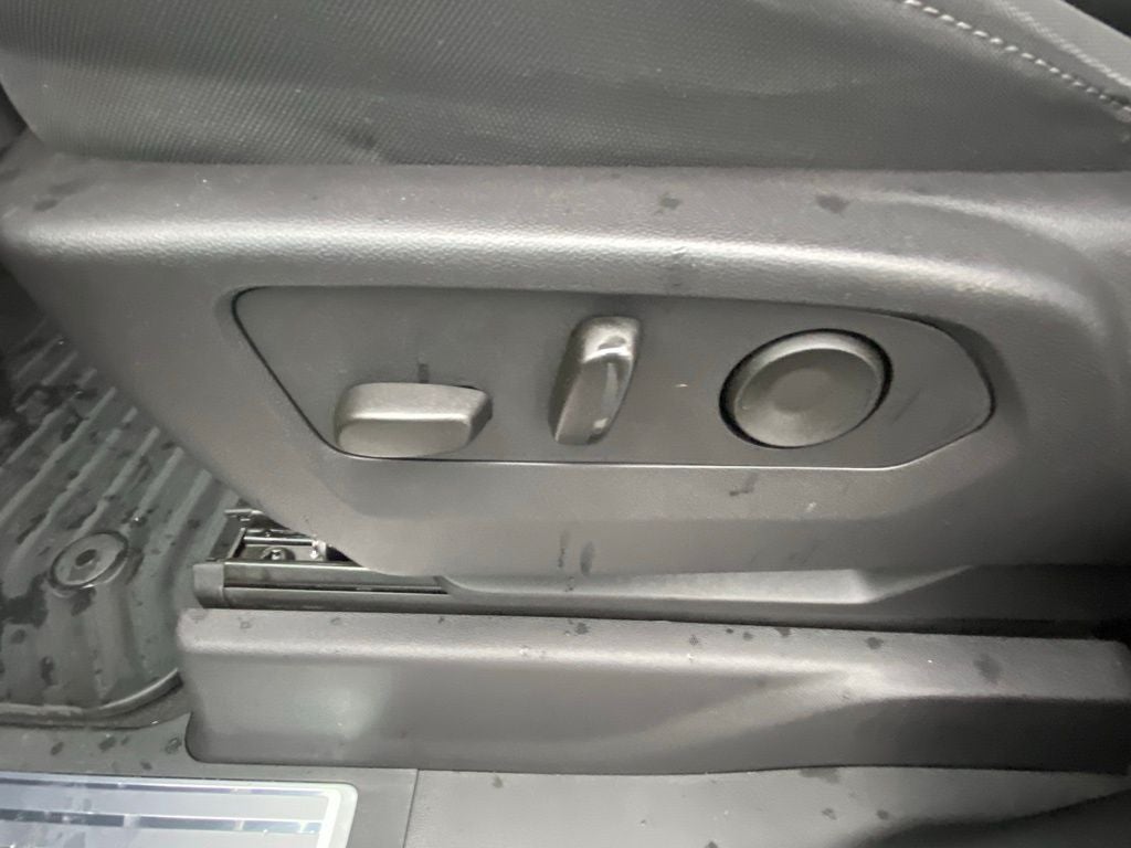 2024 GMC Sierra 1500 SLE - FORD BLUE CERTIFIED - CLEAN CARFAX