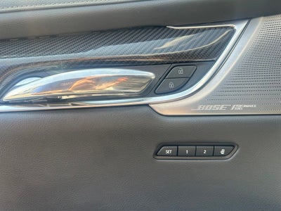 2023 Cadillac XT6 Sport