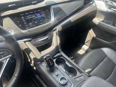 2023 Cadillac XT6 Sport