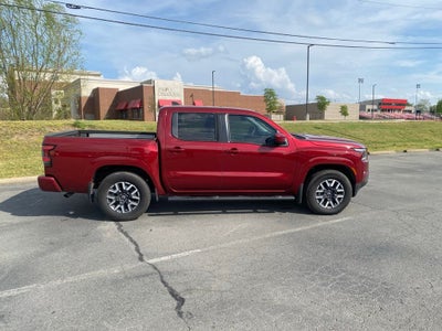 2024 Nissan Frontier SL