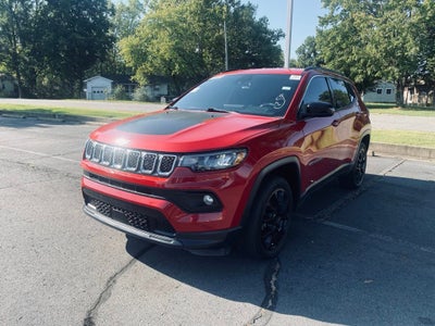 2023 Jeep Compass Latitude Lux - 4WD
