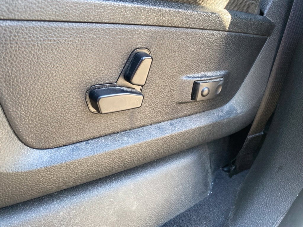 2024 RAM 3500 Big Horn - 4WD - 6.7L CUMMINS