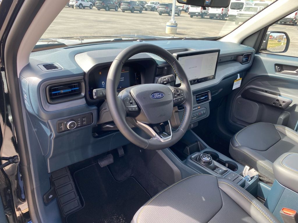 2026 Ford Maverick Lobo Standard