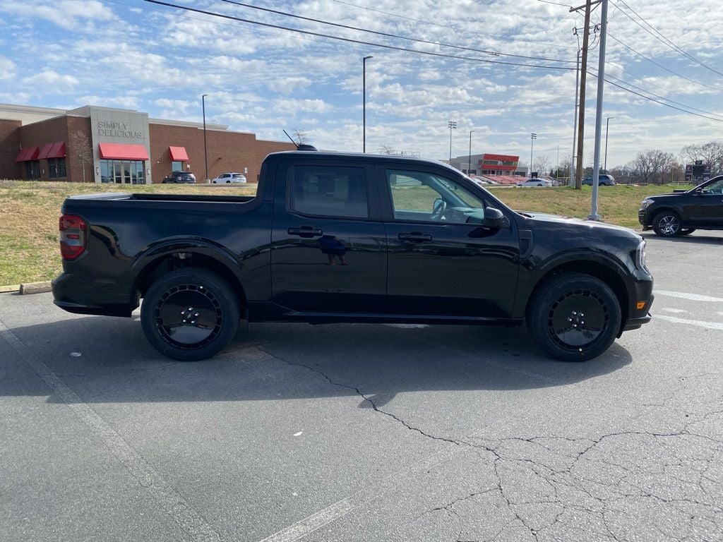 2026 Ford Maverick Lobo Standard