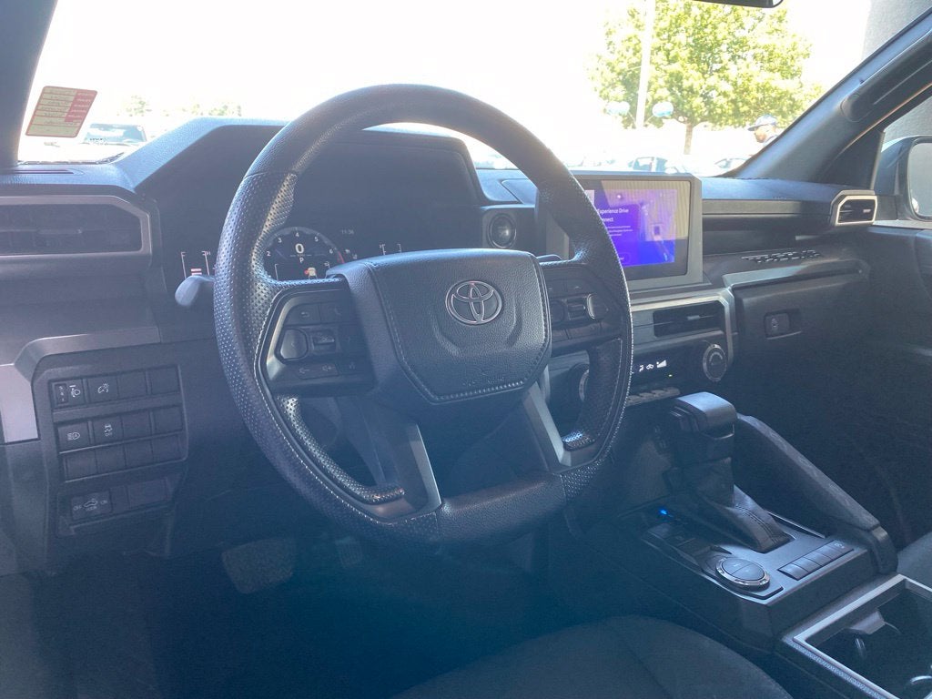 2024 Toyota Tacoma SR5 - FORD BLUE CERTIFIED - ONE OWNER