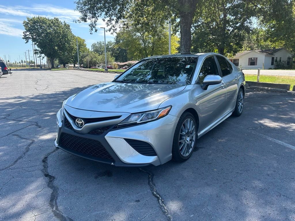 2019 Toyota Camry SE