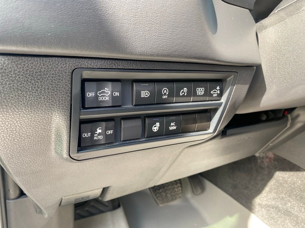 2024 Toyota Tundra Platinum