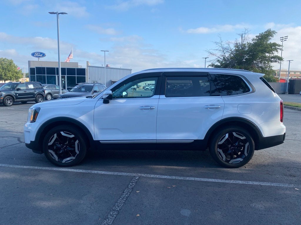 2024 Kia Telluride S