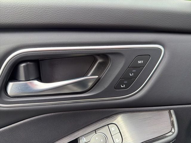 2026 Nissan Rogue Platinum - PREMIUM PKG - AWD