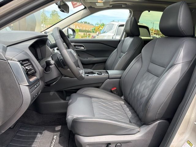 2026 Nissan Rogue Platinum - PREMIUM PKG - AWD