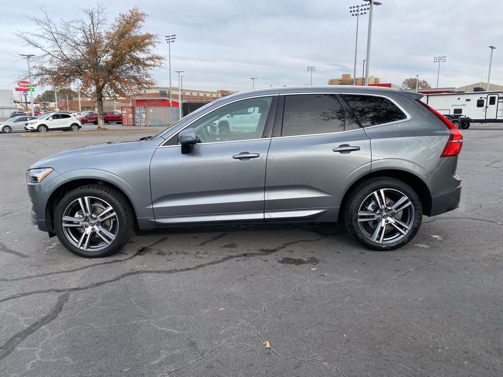 2021 Volvo XC60 T5 Momentum