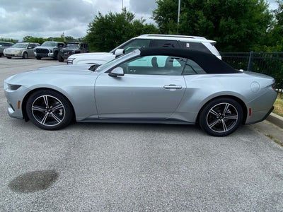2025 Ford Mustang EcoBoost