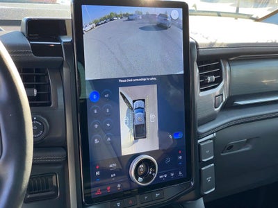 2024 Ford F-150 Lightning Flash