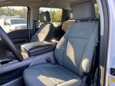 2024 Ford F-150 Lightning Flash