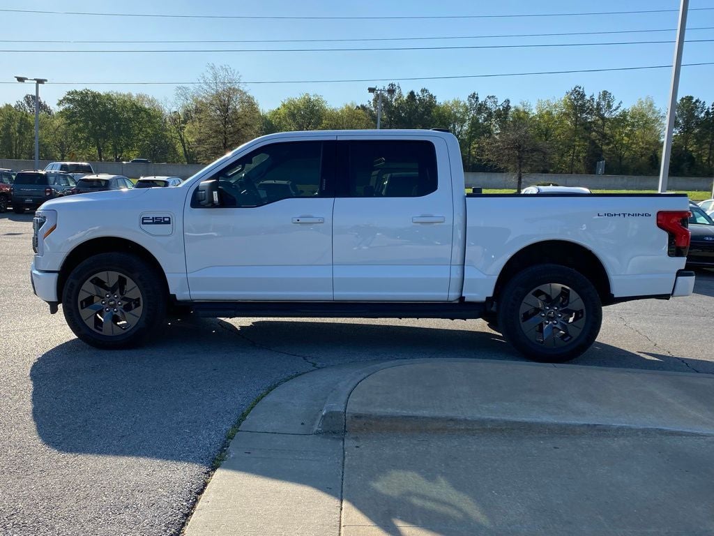 2024 Ford F-150 Lightning Flash